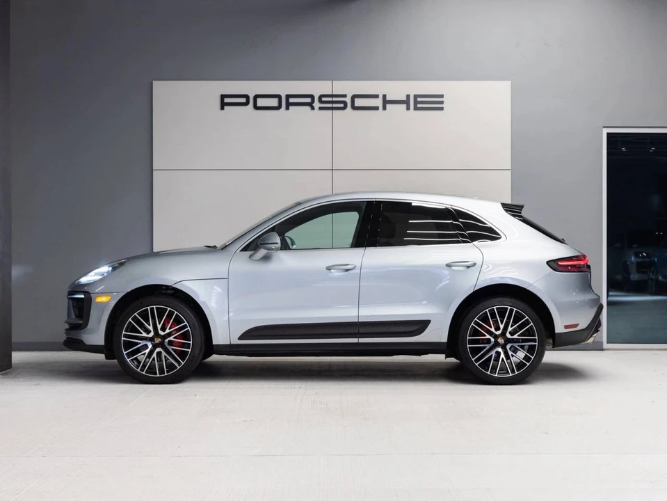 2023 Porsche Macan S - Image 2 of 5