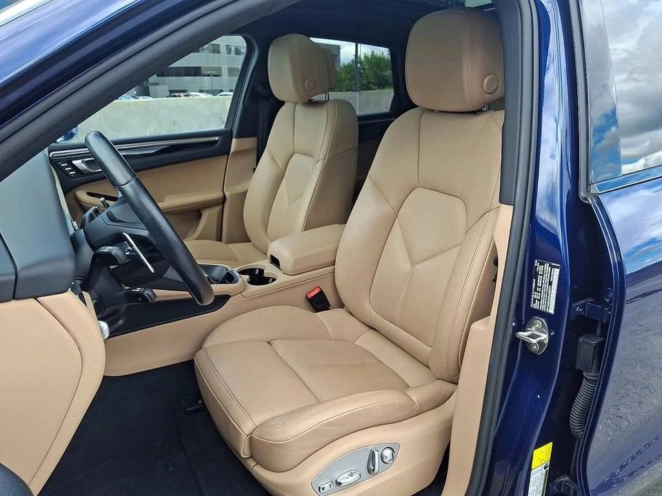 2023 Porsche Macan S - Image 5 of 5