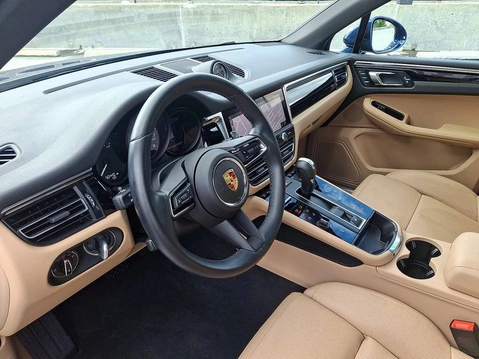 2023 Porsche Macan S - Image 4 of 5