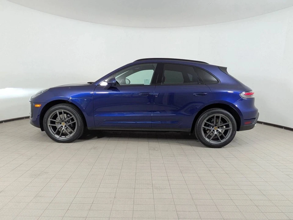 2023 Porsche Macan S - Image 2 of 5
