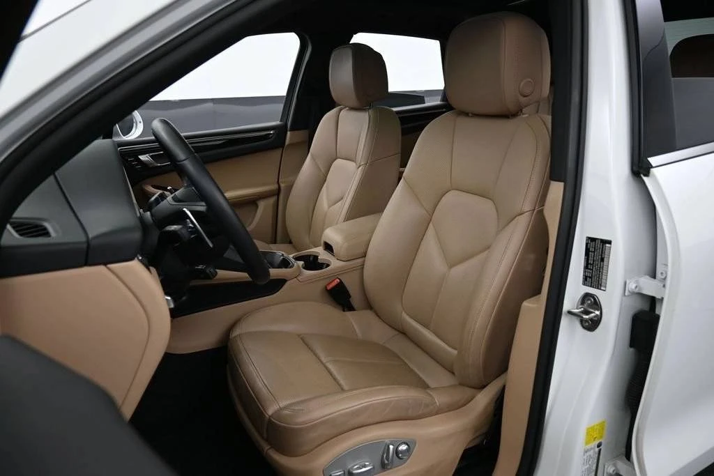 2023 Porsche Macan S - Image 5 of 5