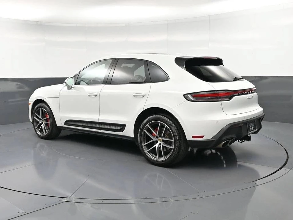2023 Porsche Macan S - Image 3 of 5