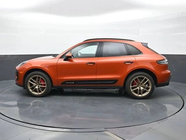 2023 Porsche Macan S - Image 2 of 5