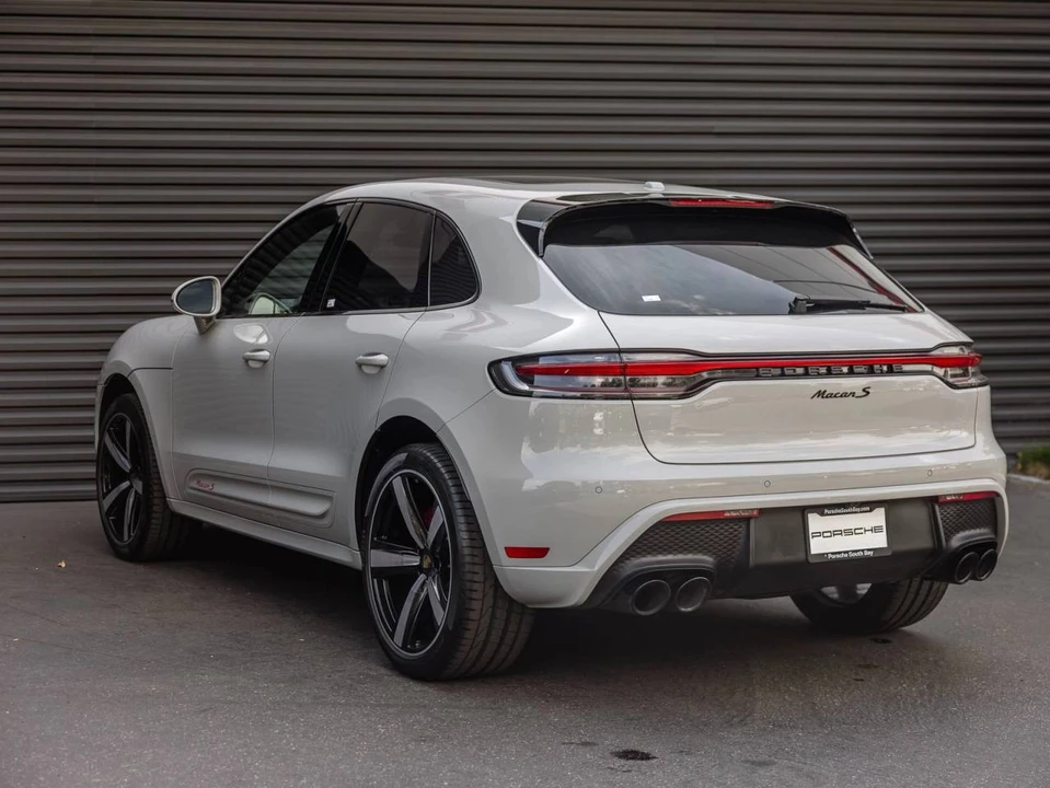 2023 Porsche Macan S - Image 3 of 5