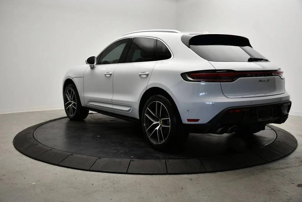 2023 Porsche Macan S - Image 3 of 5