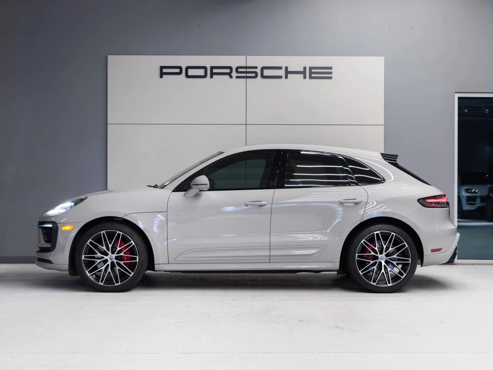 2023 Porsche Macan S - Image 2 of 5