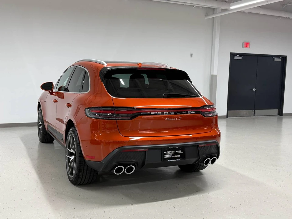 2023 Porsche Macan S - Image 3 of 5