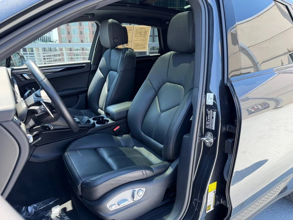 2023 Porsche Macan S - Image 5 of 5