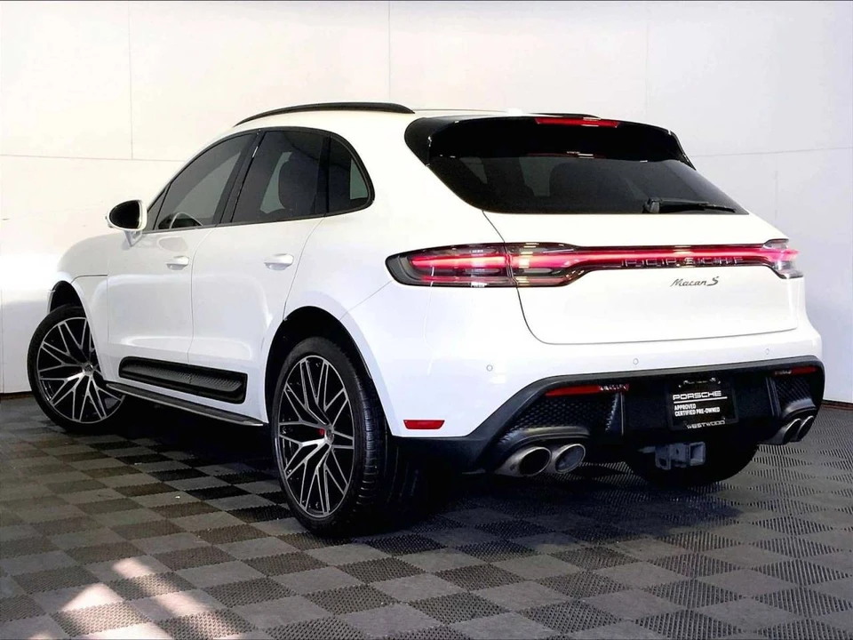 2023 Porsche Macan S - Image 3 of 5