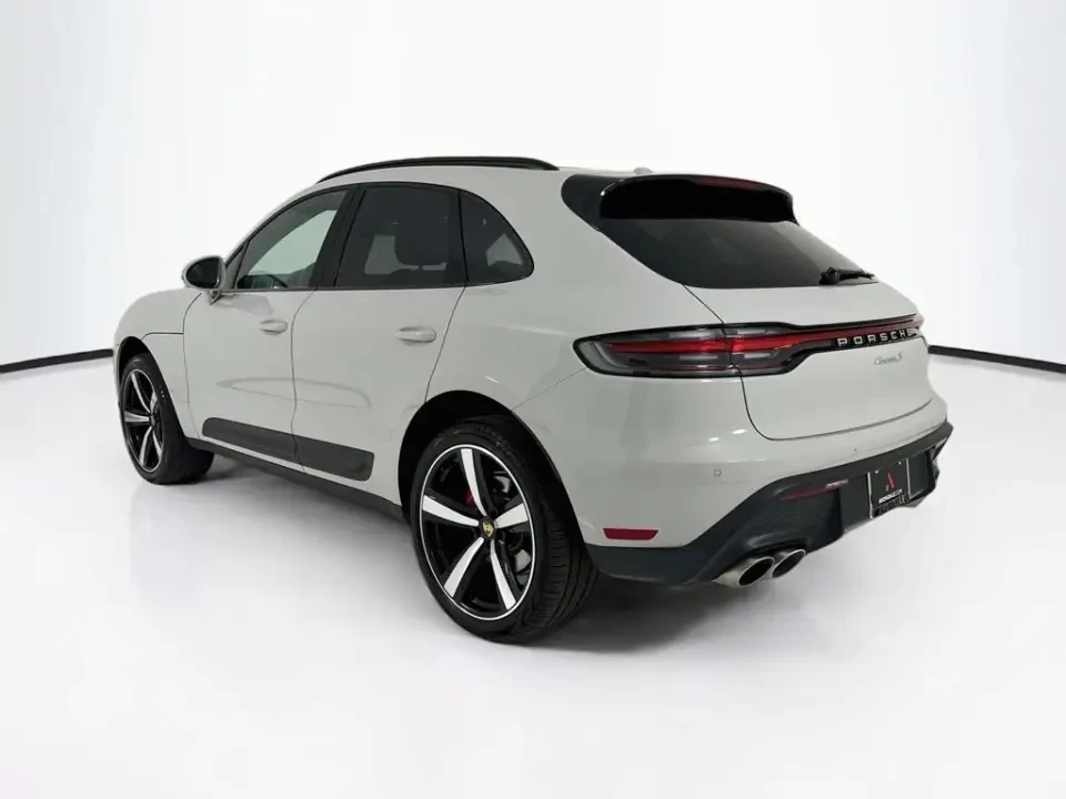 2023 Porsche Macan S - Image 23 of 30