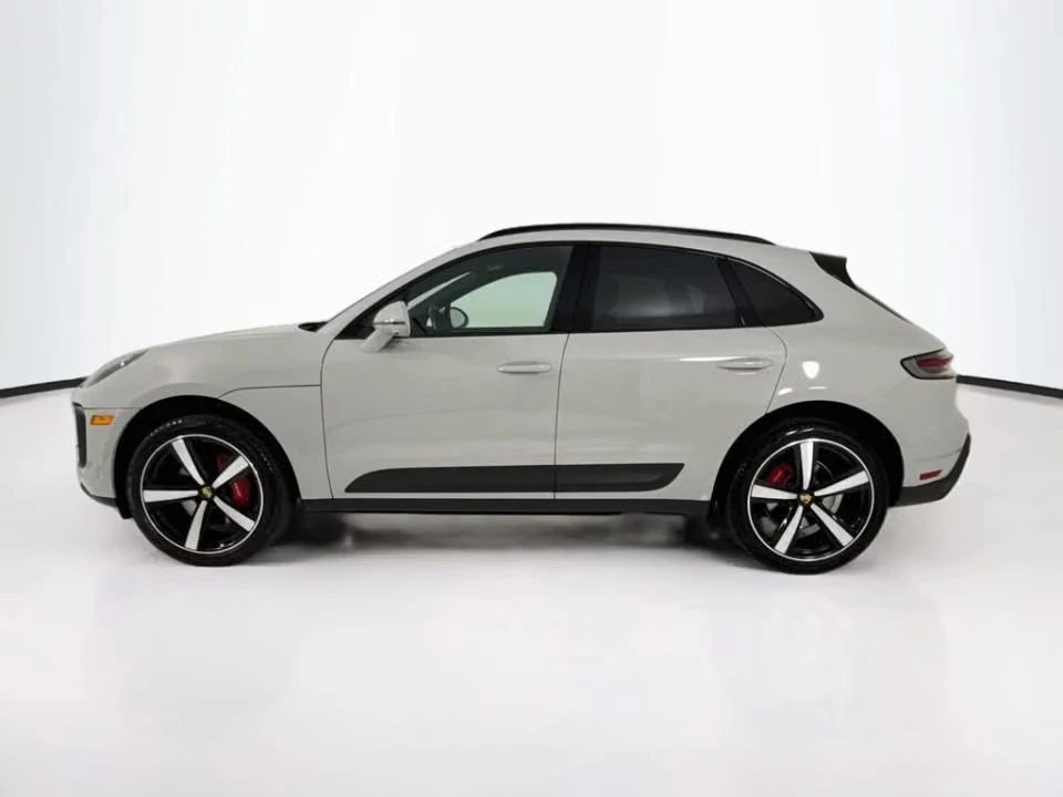 2023 Porsche Macan S - Image 11 of 30