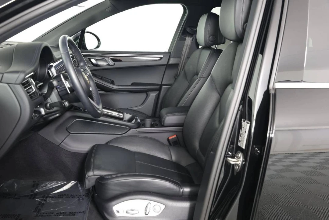 2023 Porsche Macan S - Image 5 of 5