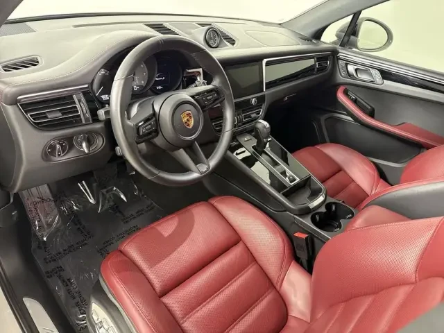 2023 Porsche Macan S - Image 30 of 31