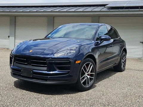 2023 Porsche Macan S