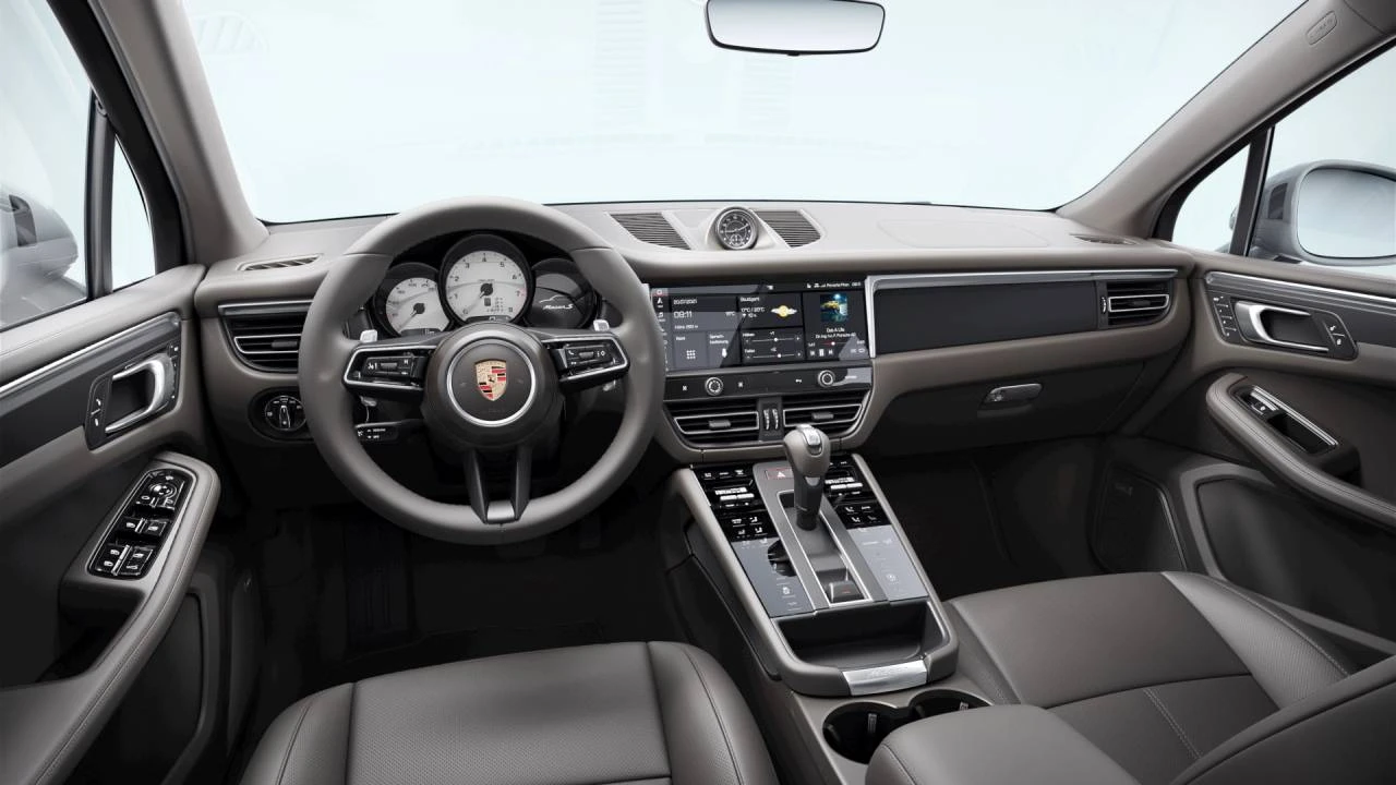2023 Porsche Macan S - Image 4 of 5