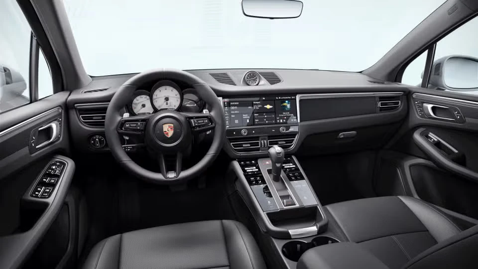 2023 Porsche Macan S - Image 15 of 20