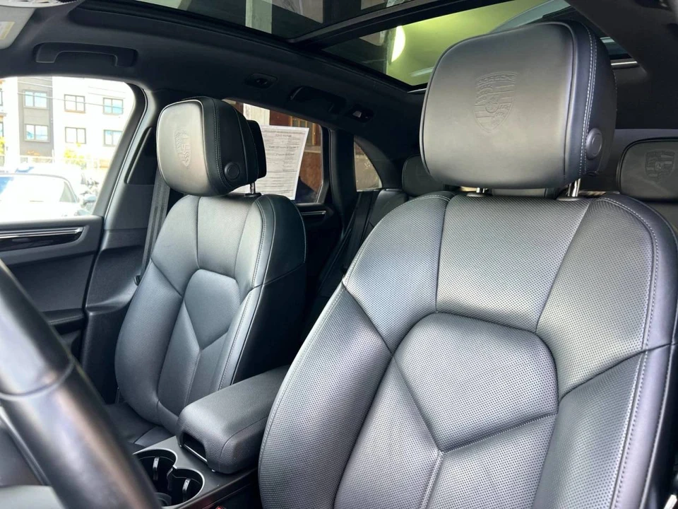 2023 Porsche Macan S - Image 5 of 5
