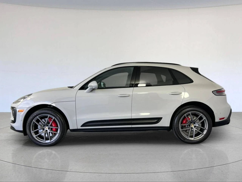 2023 Porsche Macan S - Image 2 of 5
