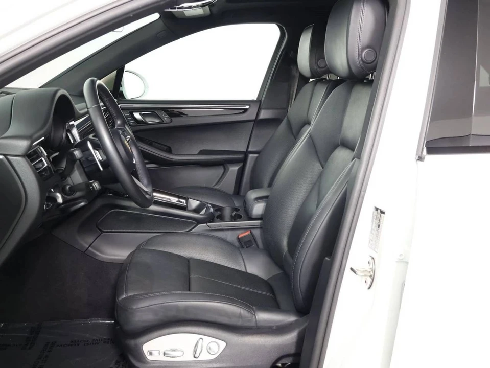 2023 Porsche Macan S - Image 5 of 5