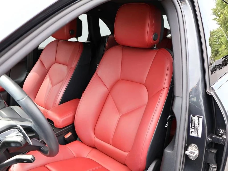 2023 Porsche Macan S - Image 5 of 5