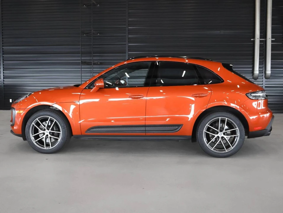2023 Porsche Macan S - Image 2 of 5