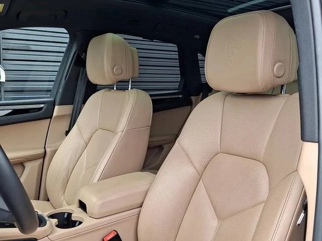 2023 Porsche Macan S - Image 5 of 5