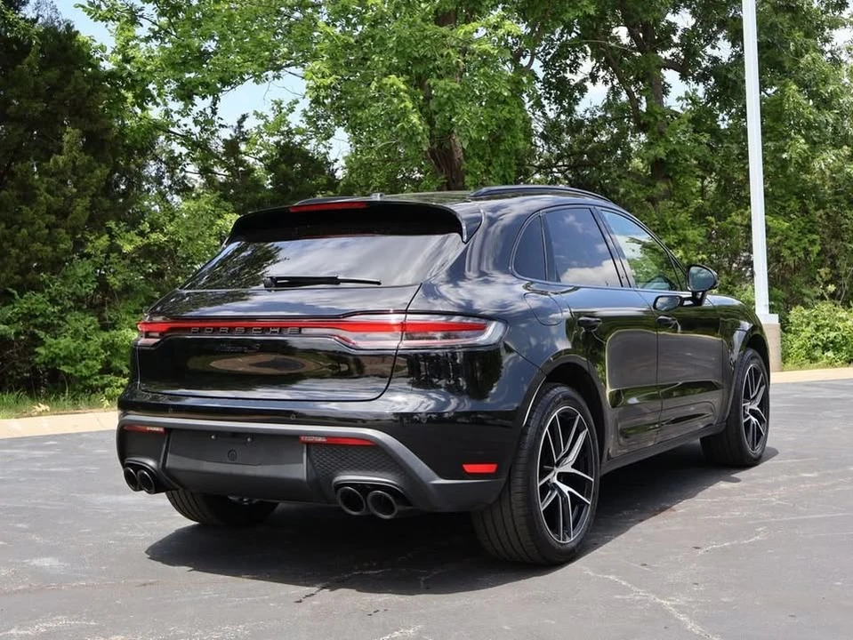 2023 Porsche Macan S - Image 8 of 20