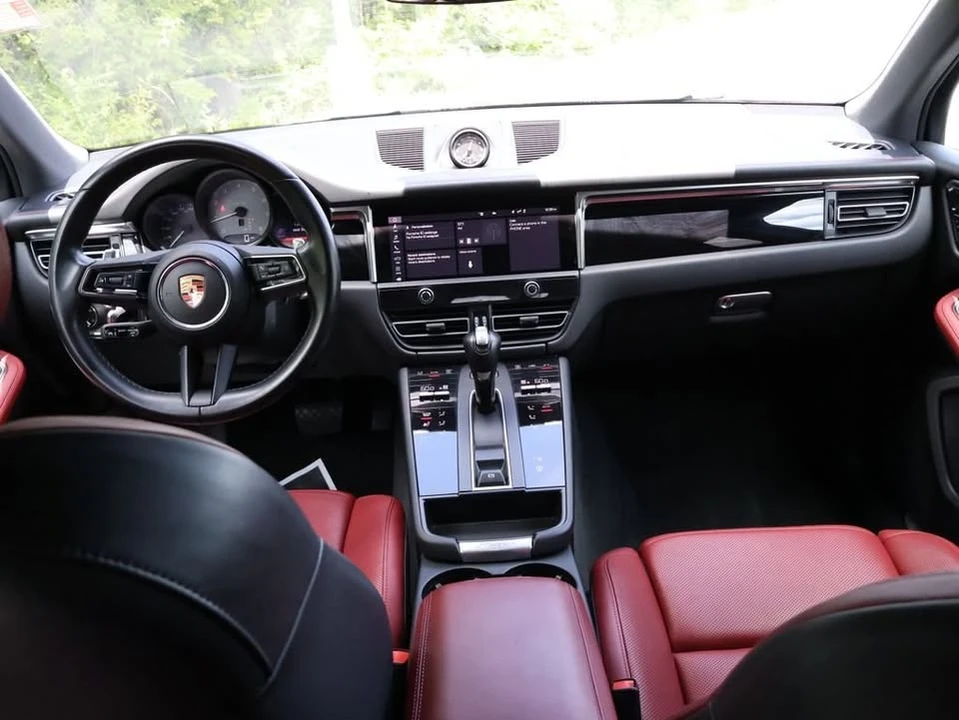 2023 Porsche Macan S - Image 19 of 20