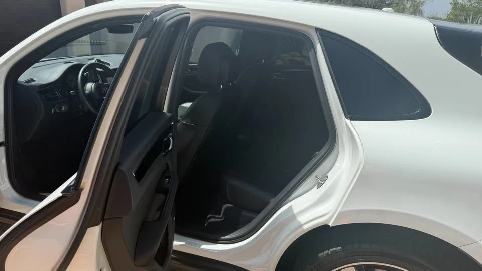 2023 Porsche Macan S - Image 13 of 19