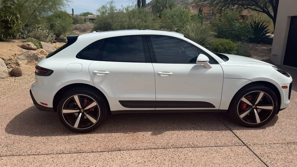 2023 Porsche Macan S - Image 9 of 19