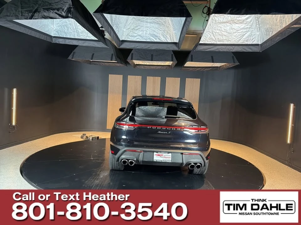 2023 Porsche Macan S - Image 4 of 11