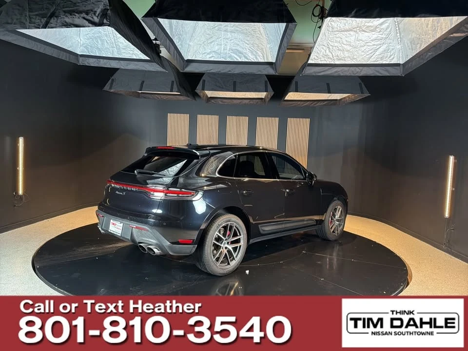2023 Porsche Macan S - Image 5 of 11