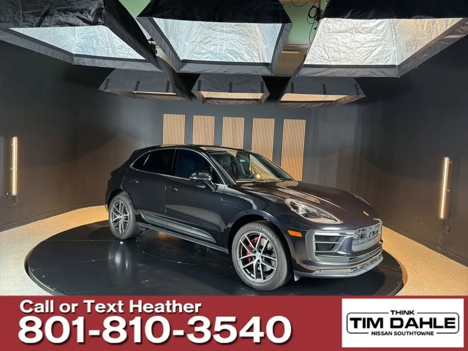 2023 Porsche Macan S - Image 7 of 11