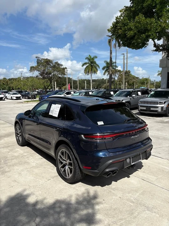 2023 Porsche Macan S - Image 3 of 12