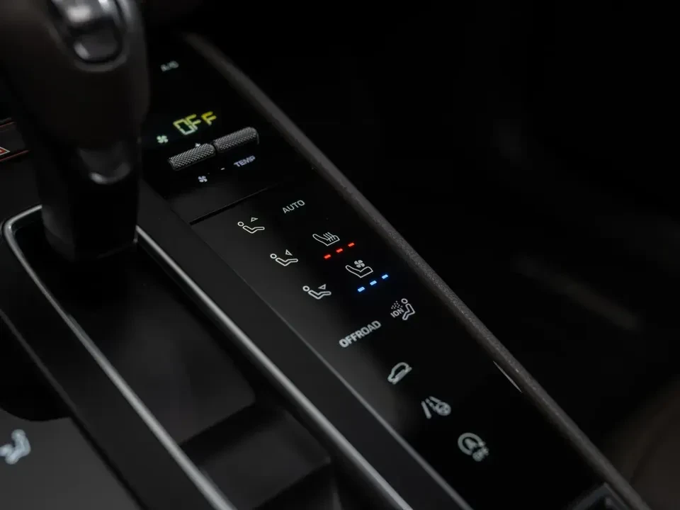 2023 Porsche Macan S - Image 20 of 20