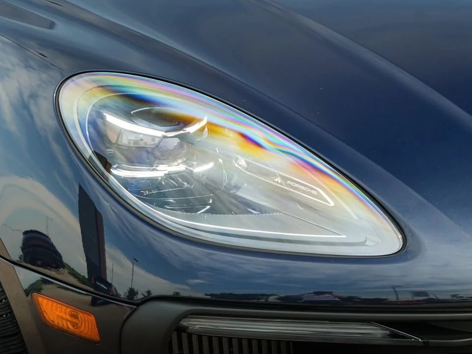 2023 Porsche Macan S - Image 10 of 20
