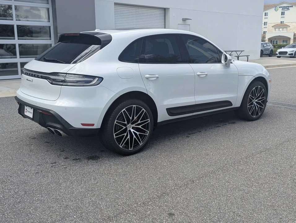 2023 Porsche Macan S - Image 4 of 13