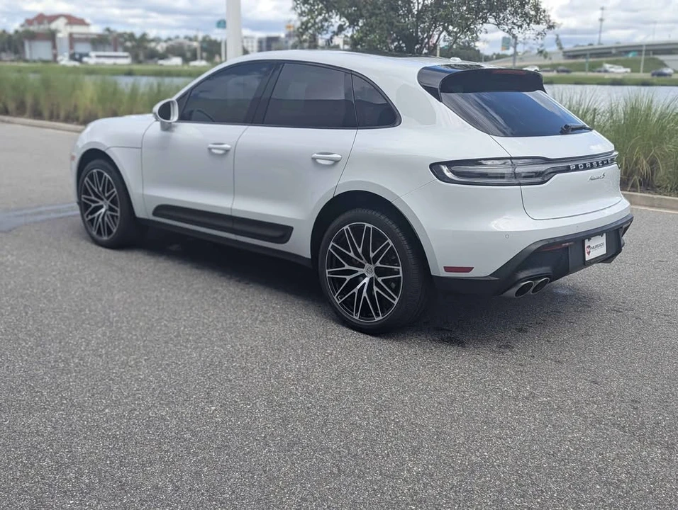 2023 Porsche Macan S - Image 6 of 13