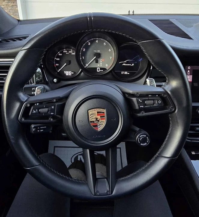 2023 Porsche Macan S - Image 6 of 13
