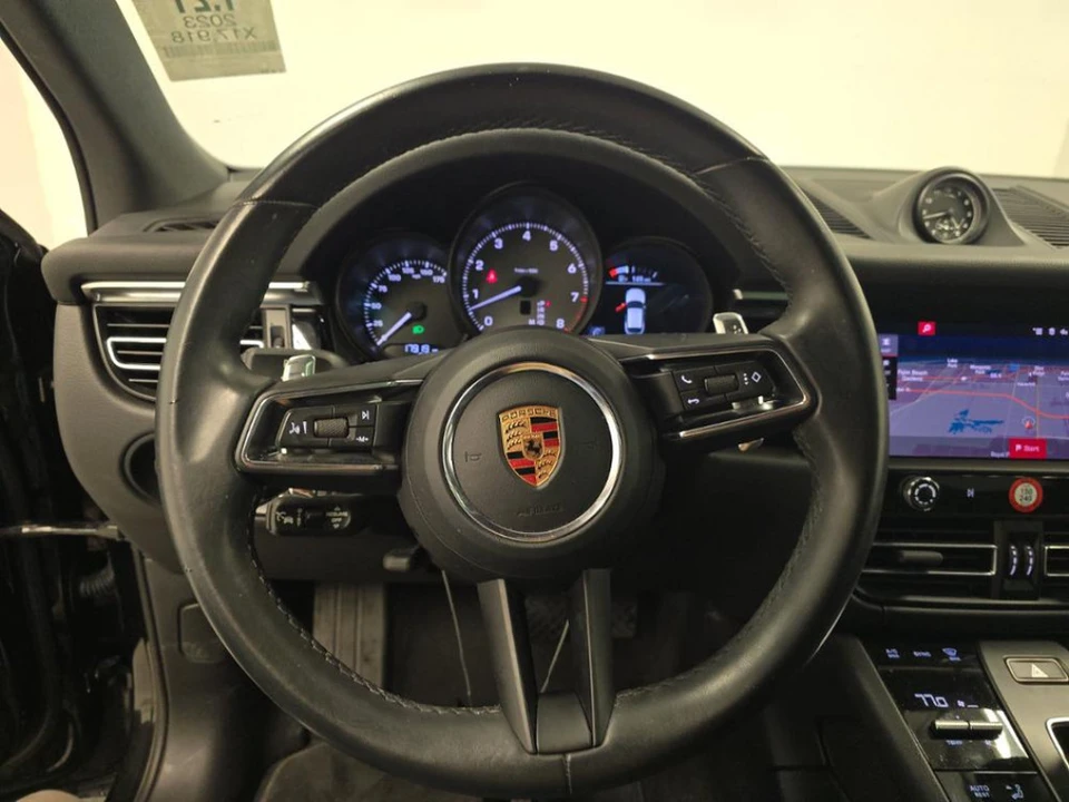 2023 Porsche Macan S - Image 6 of 10