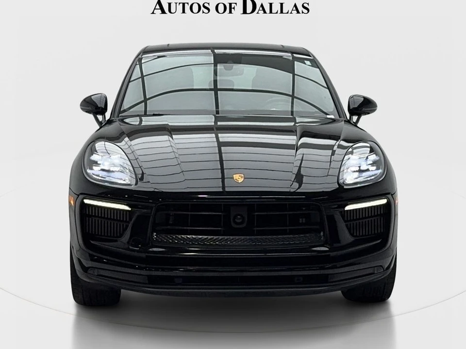 2023 Porsche Macan S - Image 2 of 31