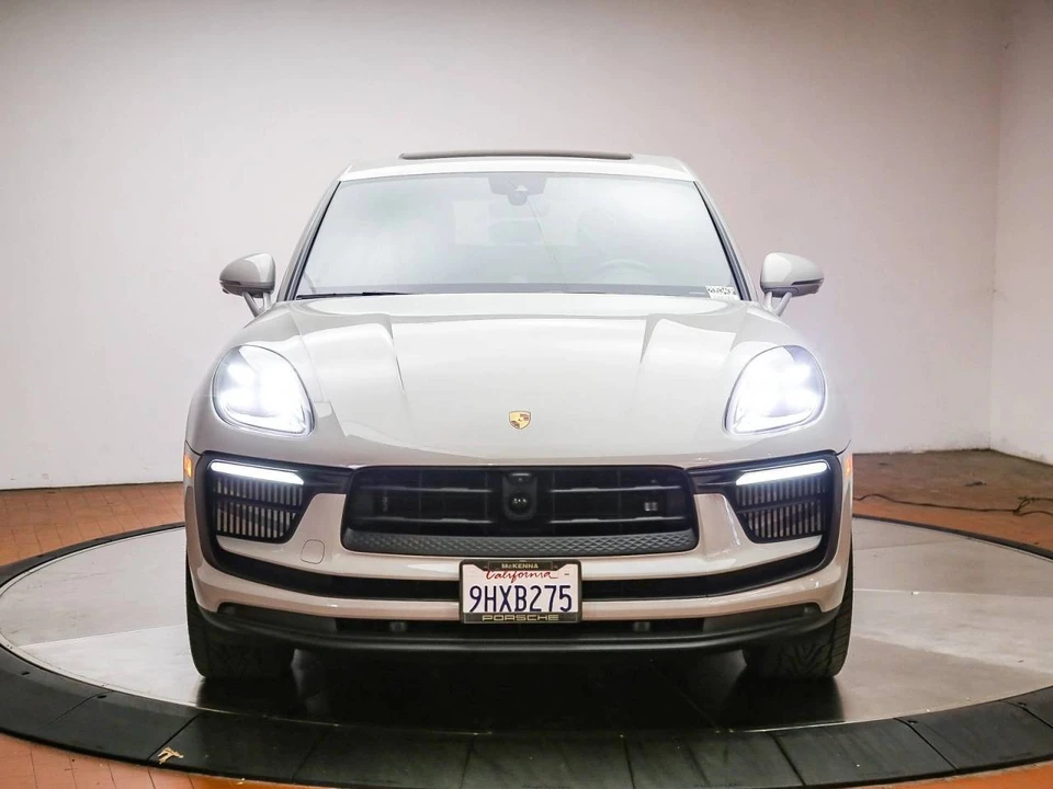 2023 Porsche Macan S - Image 3 of 5