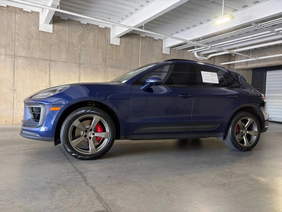 2023 Porsche Macan S - Image 2 of 5