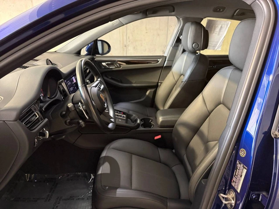 2023 Porsche Macan S - Image 4 of 5