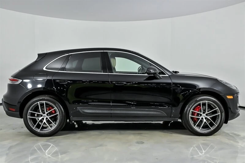 2023 Porsche Macan S - Image 14 of 31