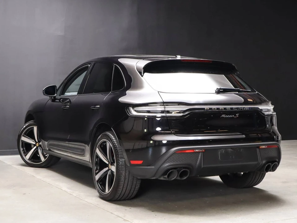 2023 Porsche Macan S - Image 2 of 5