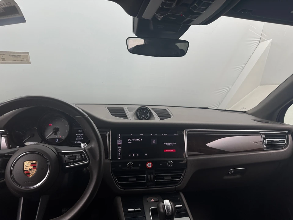 2023 Porsche Macan S - Image 4 of 31