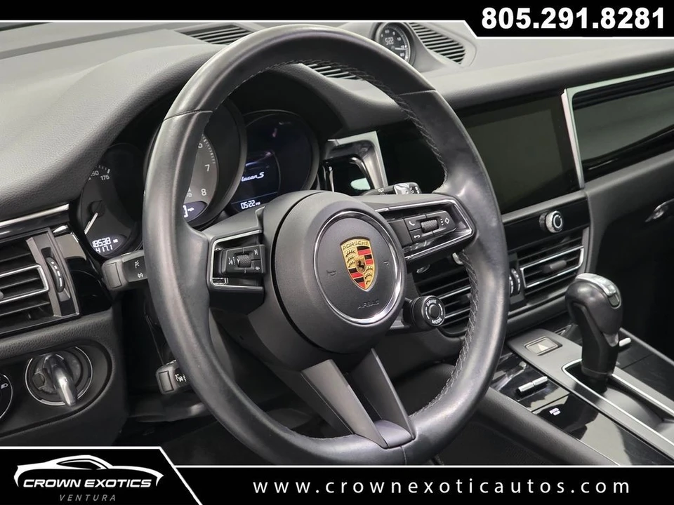 2023 Porsche Macan S - Image 26 of 31
