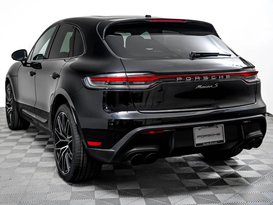 2023 Porsche Macan S - Image 3 of 5