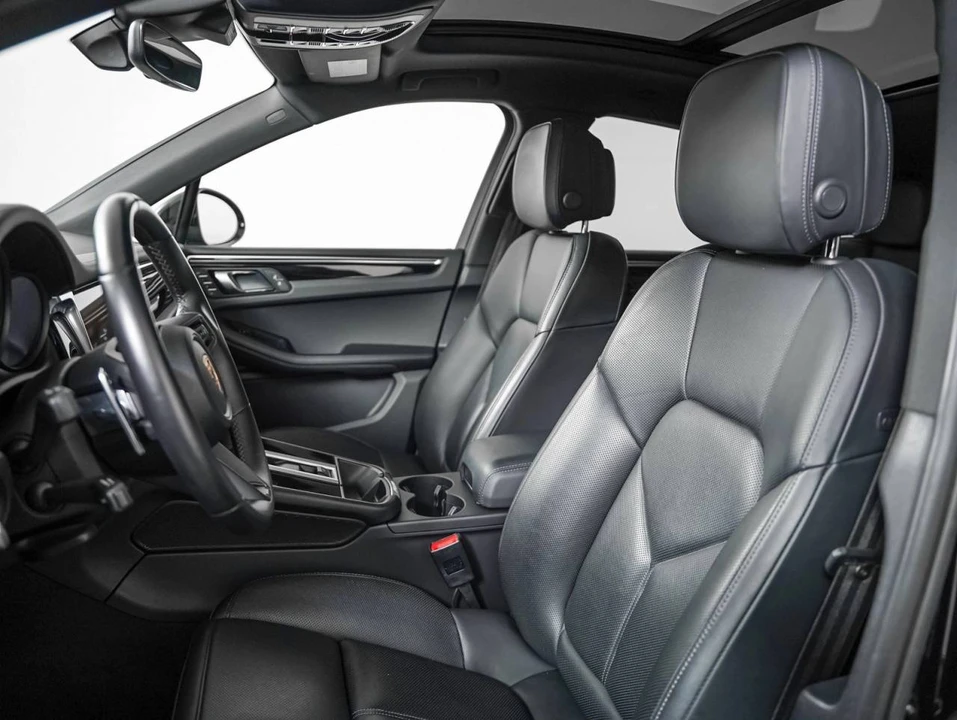 2023 Porsche Macan S - Image 5 of 5